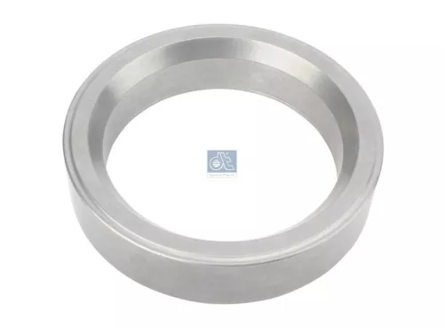 Ring, wheel hub