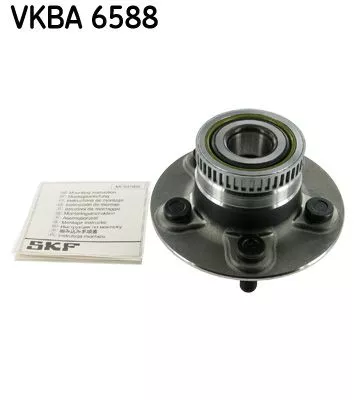 SKF Wheel Bearing Kit (VKBA6588)